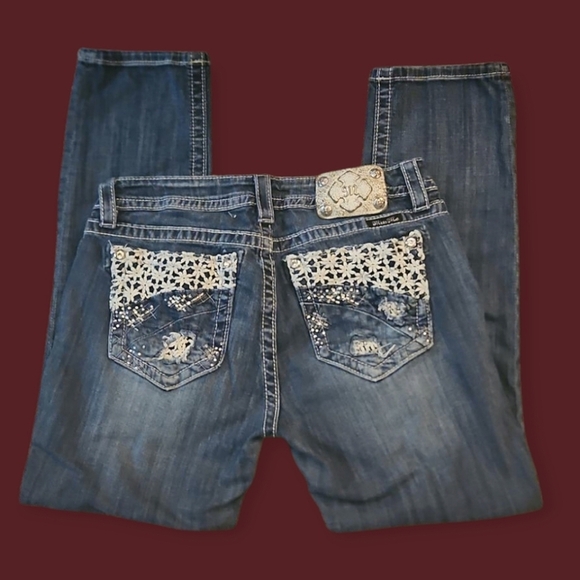 MISS ME Floral Lace Embellished Distressed Mid-rise Cuffed Skinny Denim Jeans - Picture 1 of 16